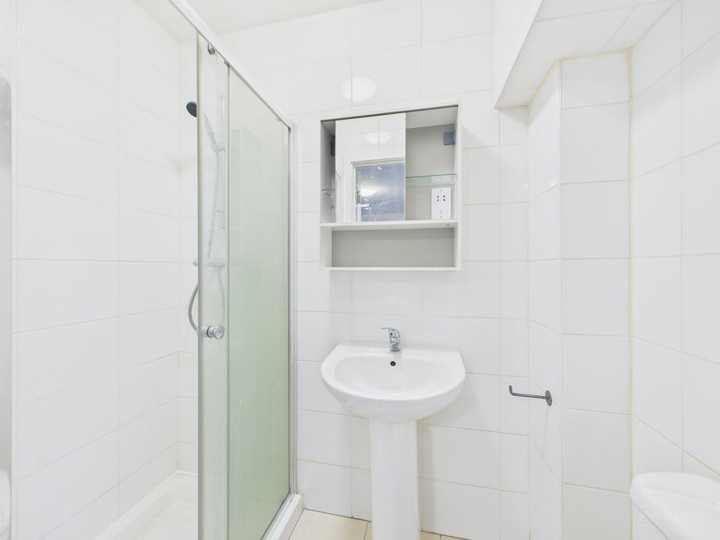 Property photo 2 of 5 Cam02119G0-Pr0493-Still001