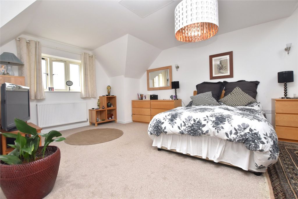 Property photo 3 of 16 3 - Bedroom One