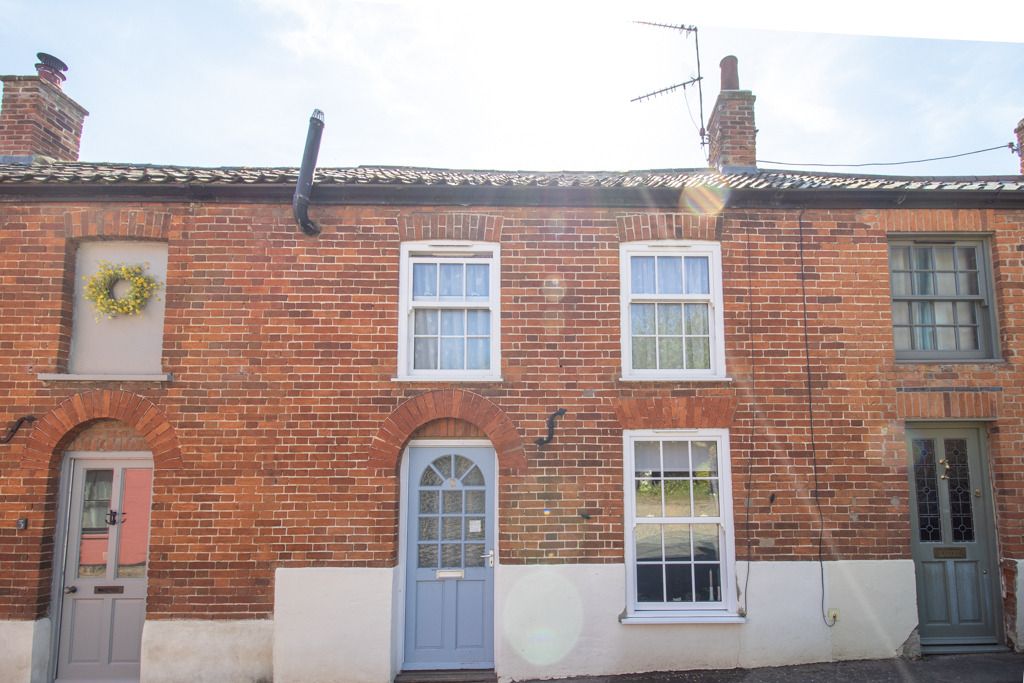 Property photo 1 of 18 4123400