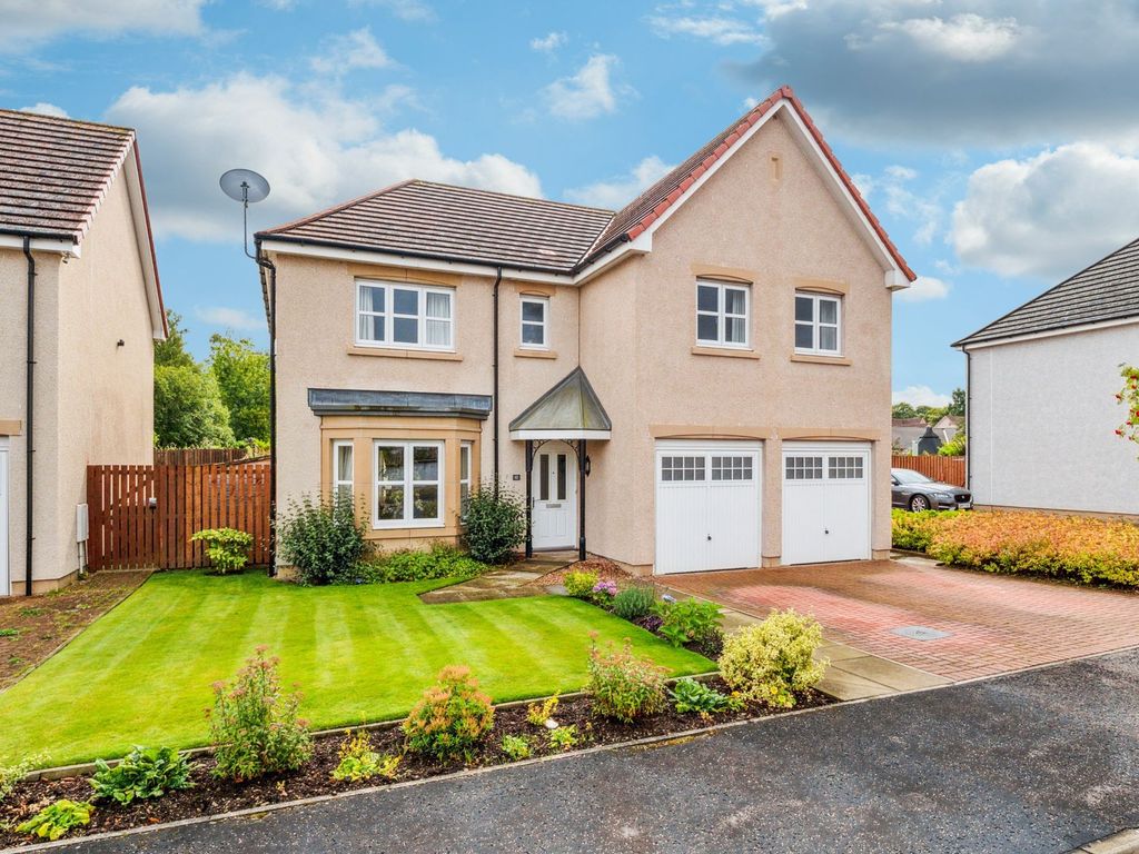 Property photo 1 of 31