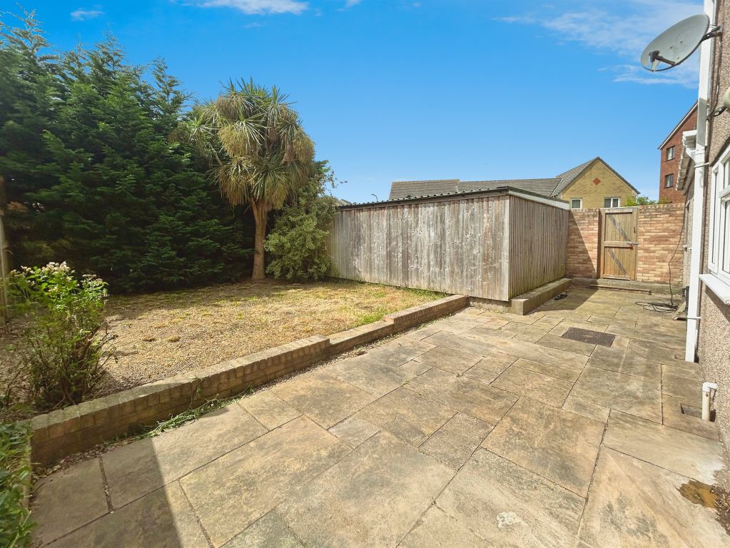 Property photo 2 of 15