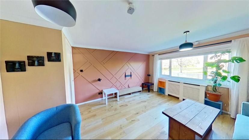 Property photo 3 of 11 Photo 3