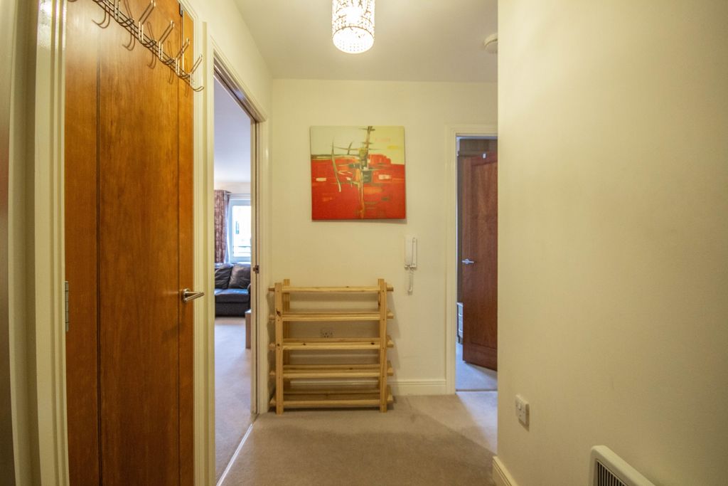 Property photo 2 of 13 Img_1551