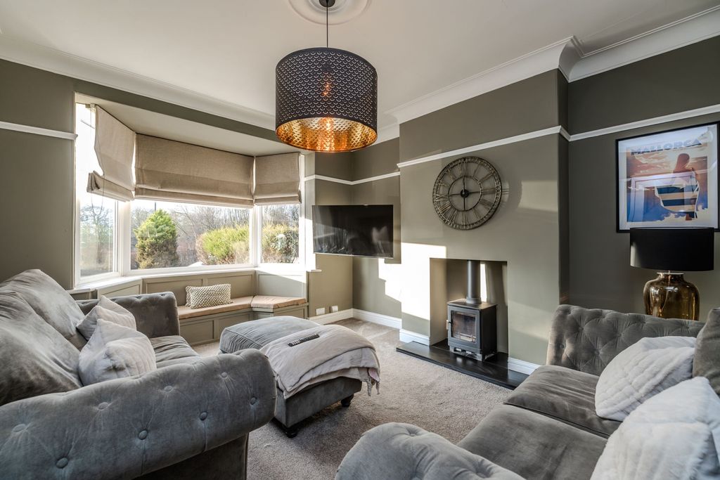 Property photo 2 of 22 B.Lo