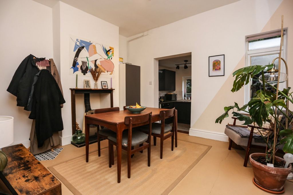 Property photo 3 of 13 Picture No. 04