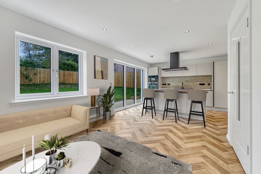 Property photo 2 of 33