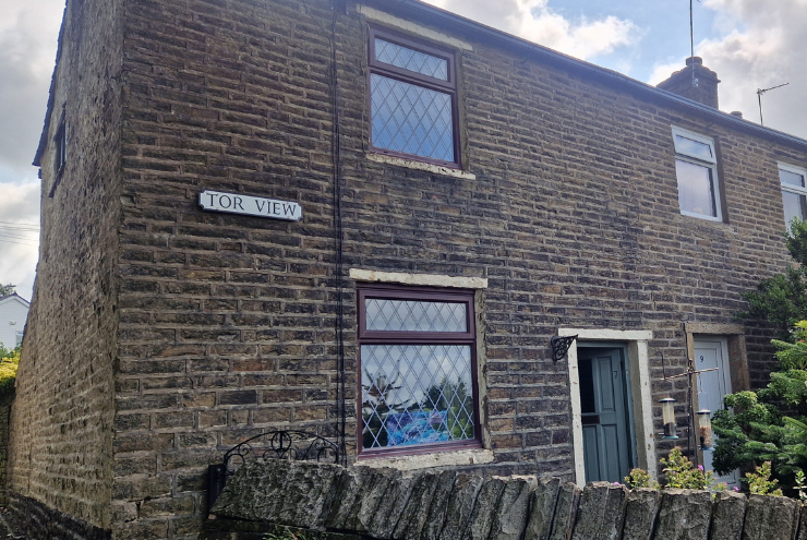Property photo 1 of 11