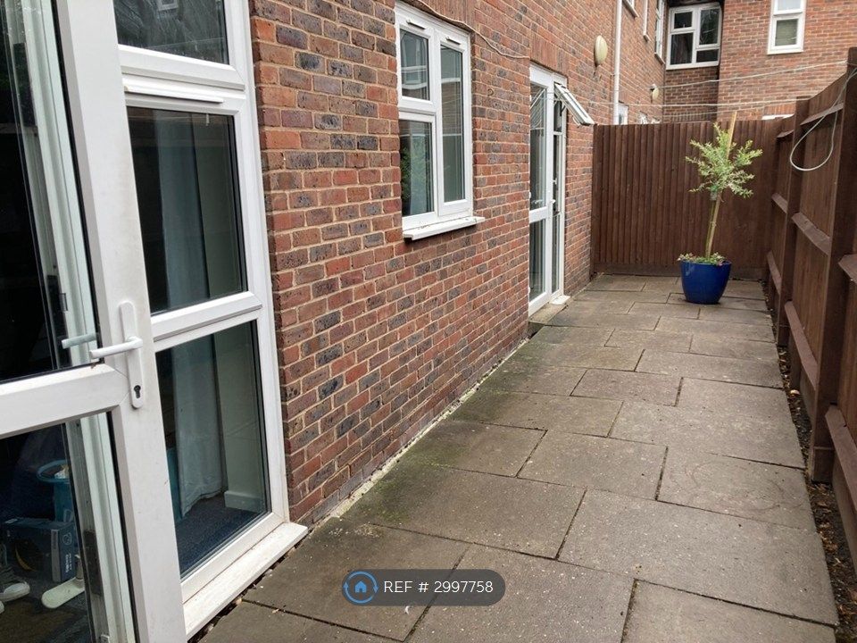 Property photo 2 of 7 Private Patio