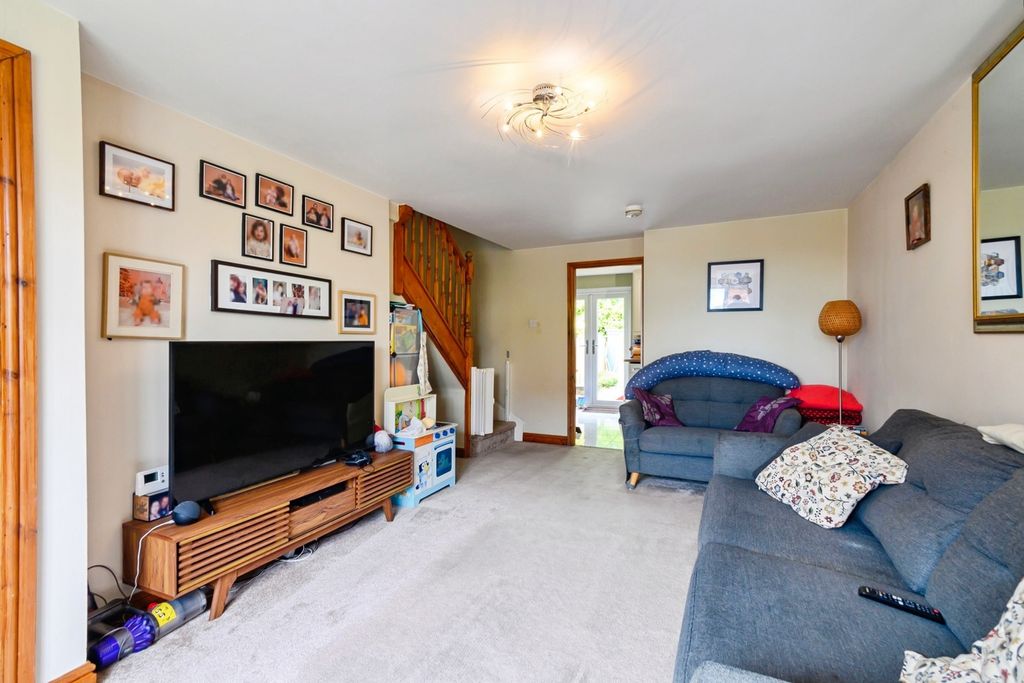 Property photo 3 of 22 Pbox-Img.Jpg