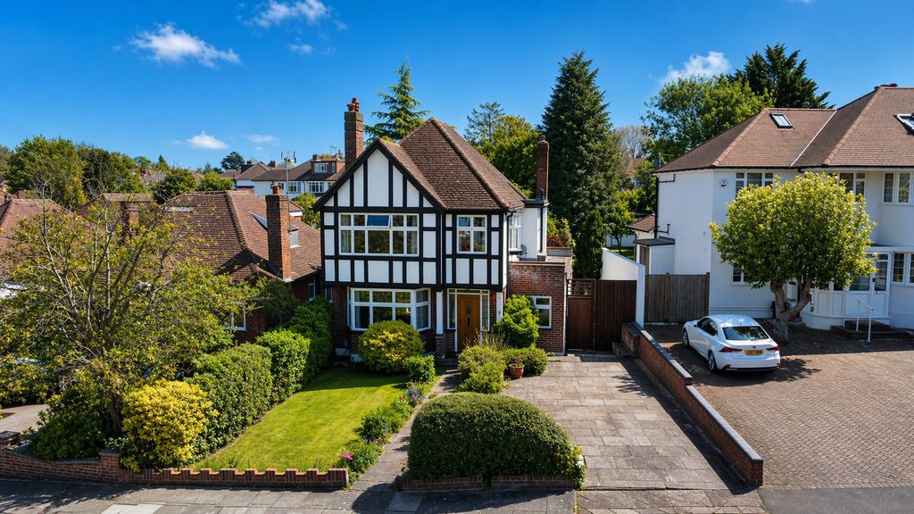 Property photo 1 of 19 5064223