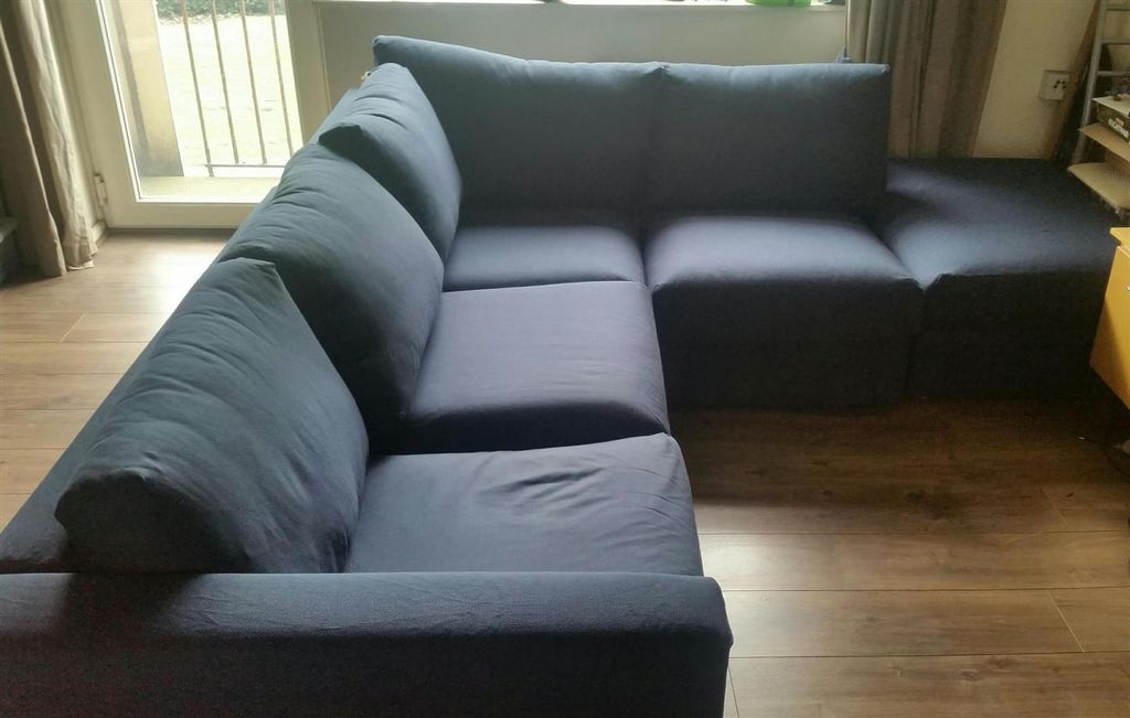 Property photo 2 of 9 Lounge