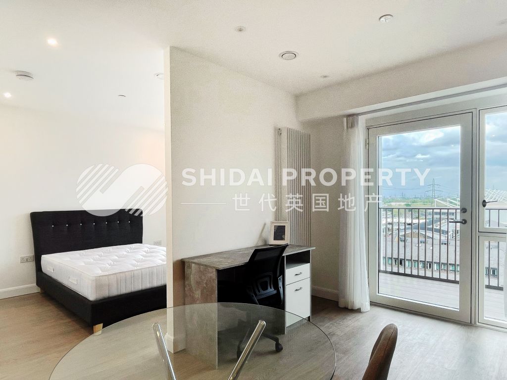 Property photo 2 of 20