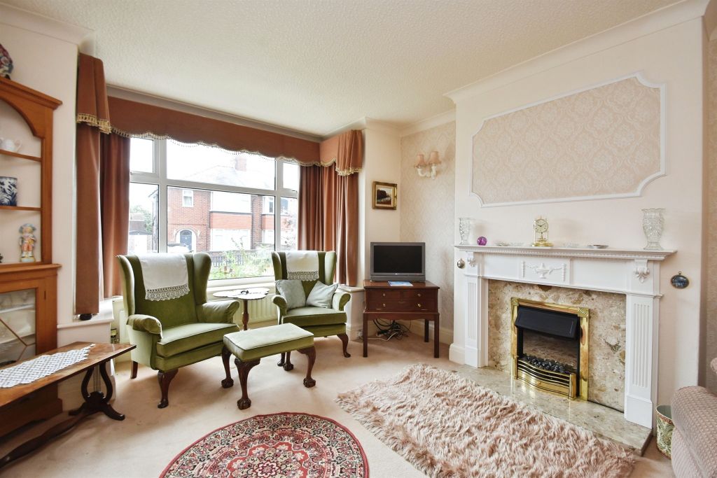 Property photo 3 of 14