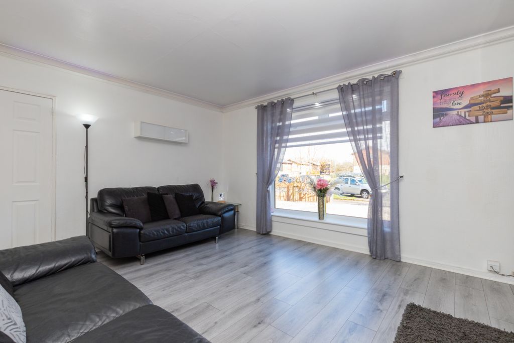 Property photo 3 of 25 26 Whiteford Drive, Paisley Pa2 7Hb 2L-25