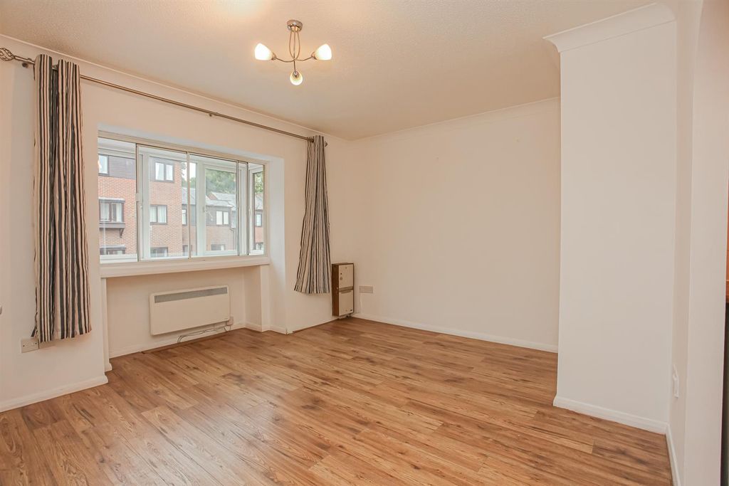 Property photo 2 of 12 Img_3511.Jpg