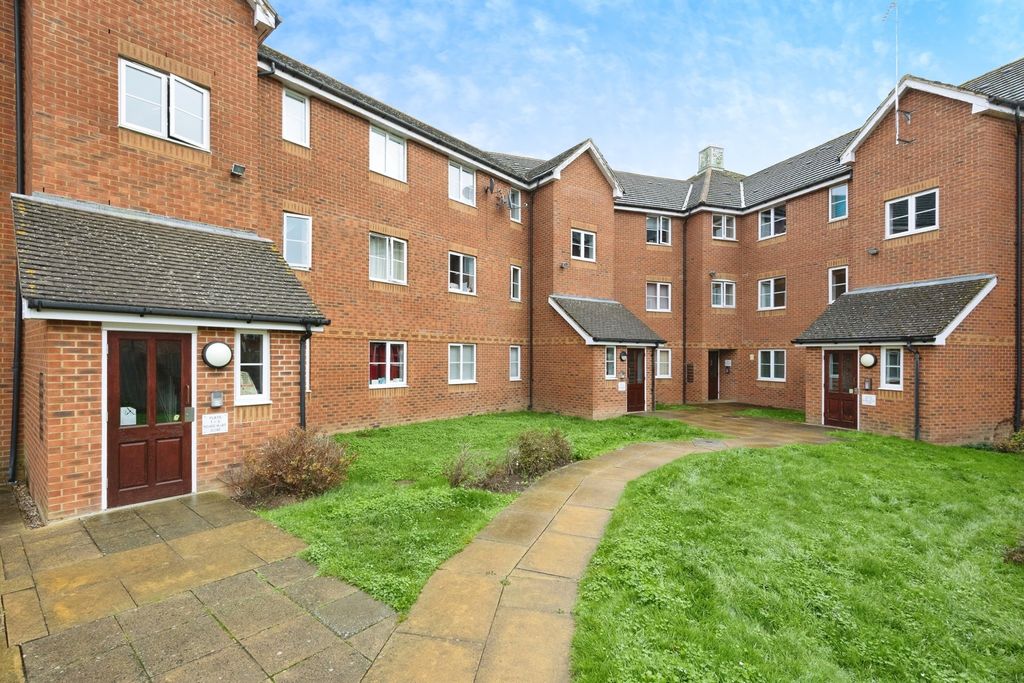 Property photo 1 of 9