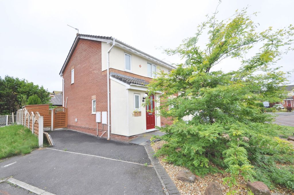 Property photo 1 of 27