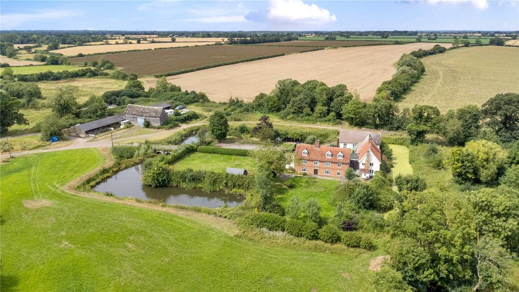 Property photo 1 of 15 Westhorpe Hall