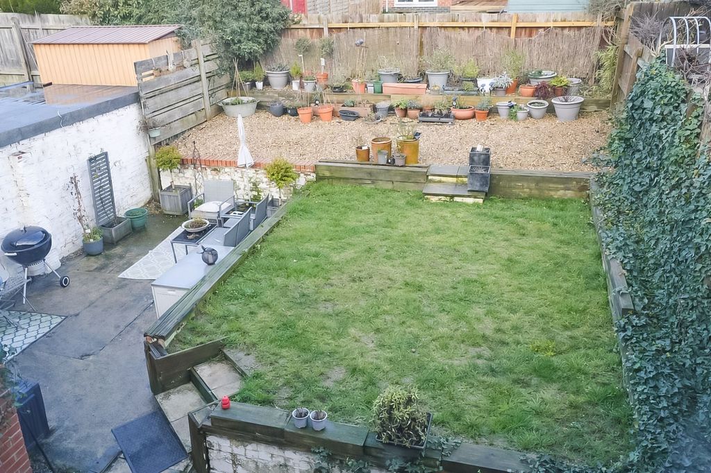 Property photo 3 of 13