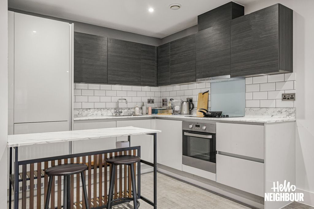 Property photo 2 of 12 Photo 1