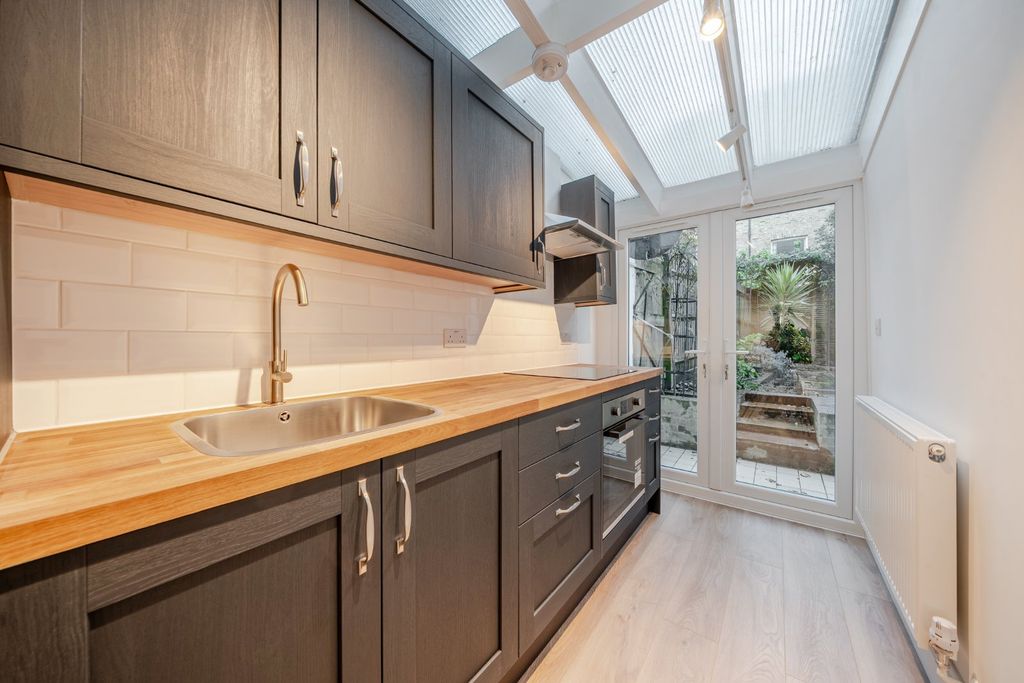 Property photo 3 of 13 Picture No. 50