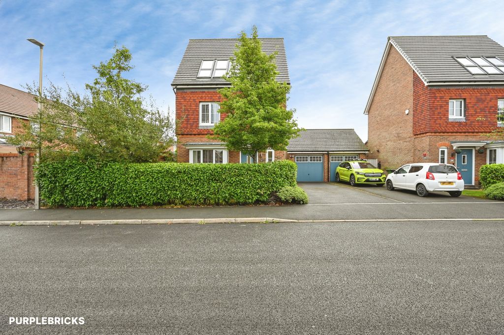 Property photo 1 of 30