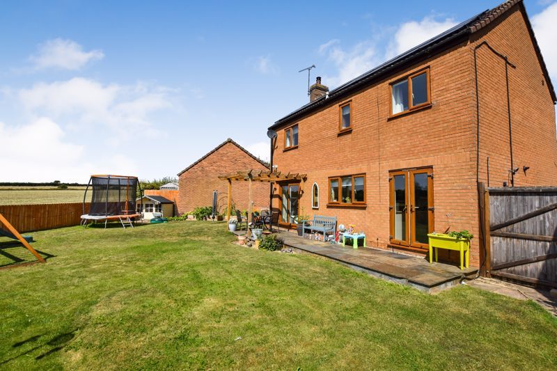 Property photo 1 of 21 Photo 18