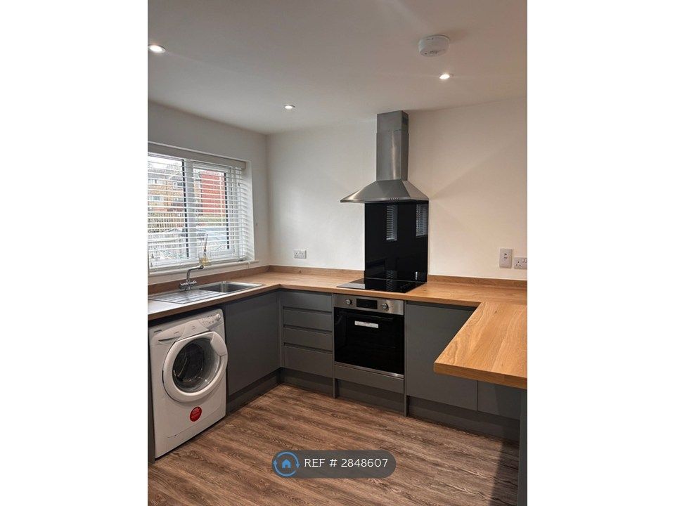 Property photo 1 of 4