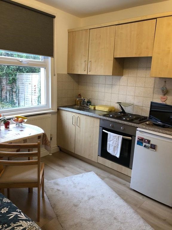 Property photo 2 of 7