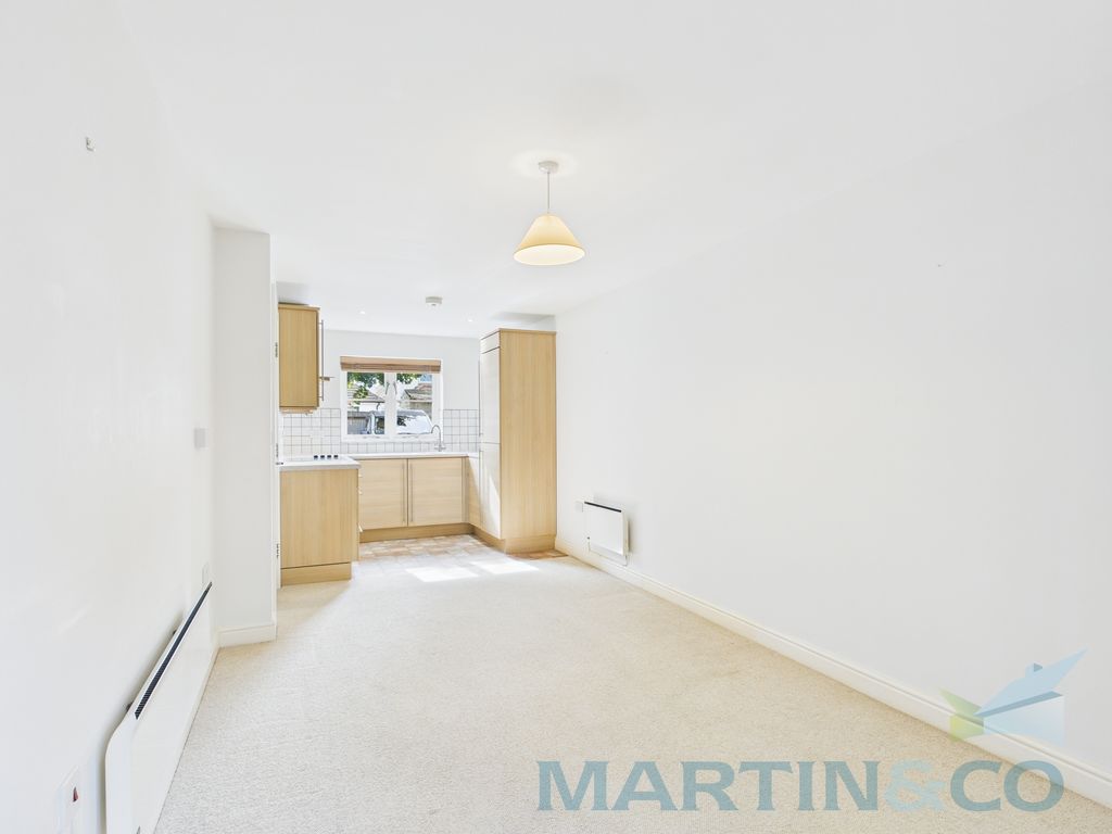 Property photo 3 of 7 Cam01059G0-Pr0298-Still004