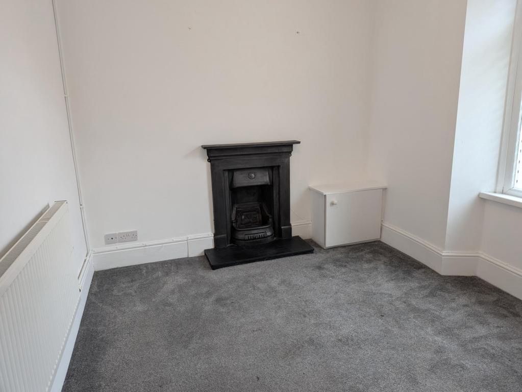 Property photo 2 of 10 Lounge