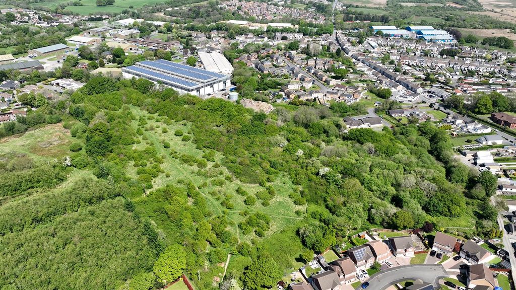 Property photo 2 of 7 Sequence 01.00_01_37_09.Still007.Jpg