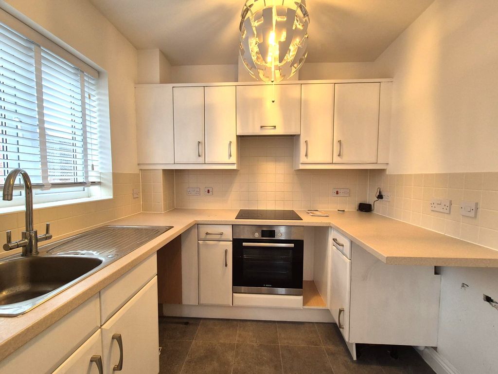 Property photo 2 of 12 1000009892