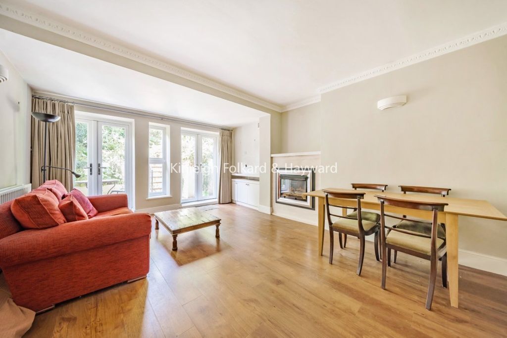 Property photo 2 of 10 84190E62-Aa20-4E50-8