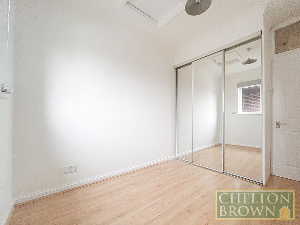 Property photo 3 of 24 Bedroom