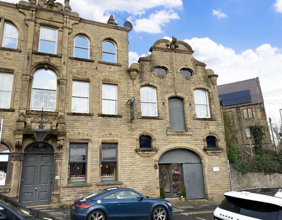 Property photo 1 of 18 Photo 1