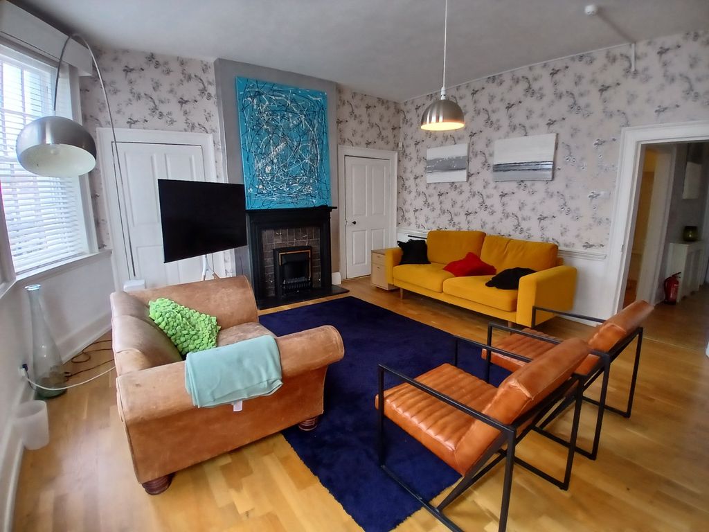 Property photo 3 of 15 Image 2