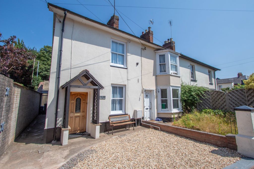 Property photo 1 of 13