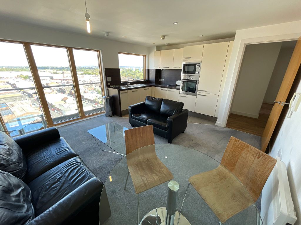 Property photo 2 of 11 Photo-2024-09-27-13-18-42 (2)