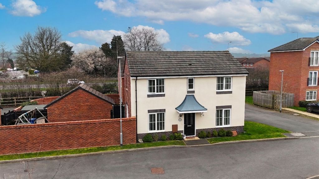 Property photo 1 of 25