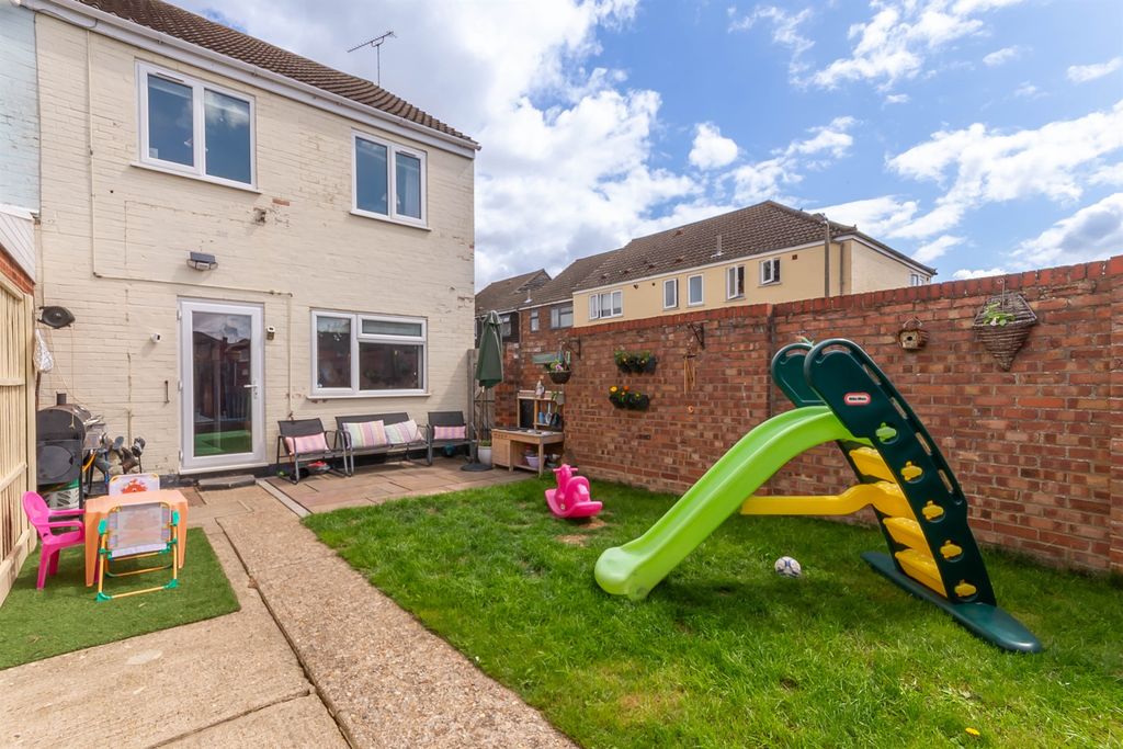Property photo 3 of 16 Rear Garden