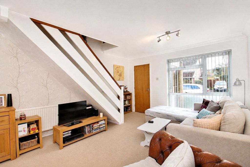 Property photo 2 of 11 Picture No. 26
