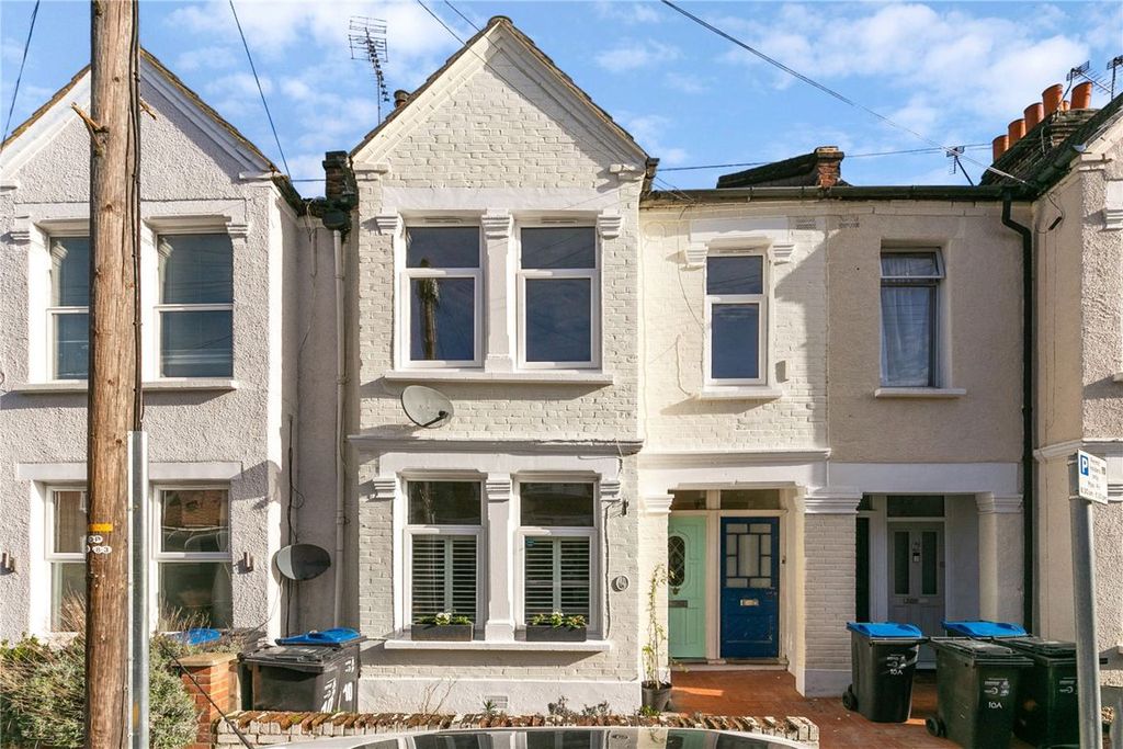 Property photo 1 of 7
