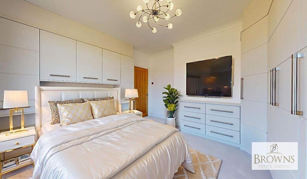 Property photo 3 of 36 4485868