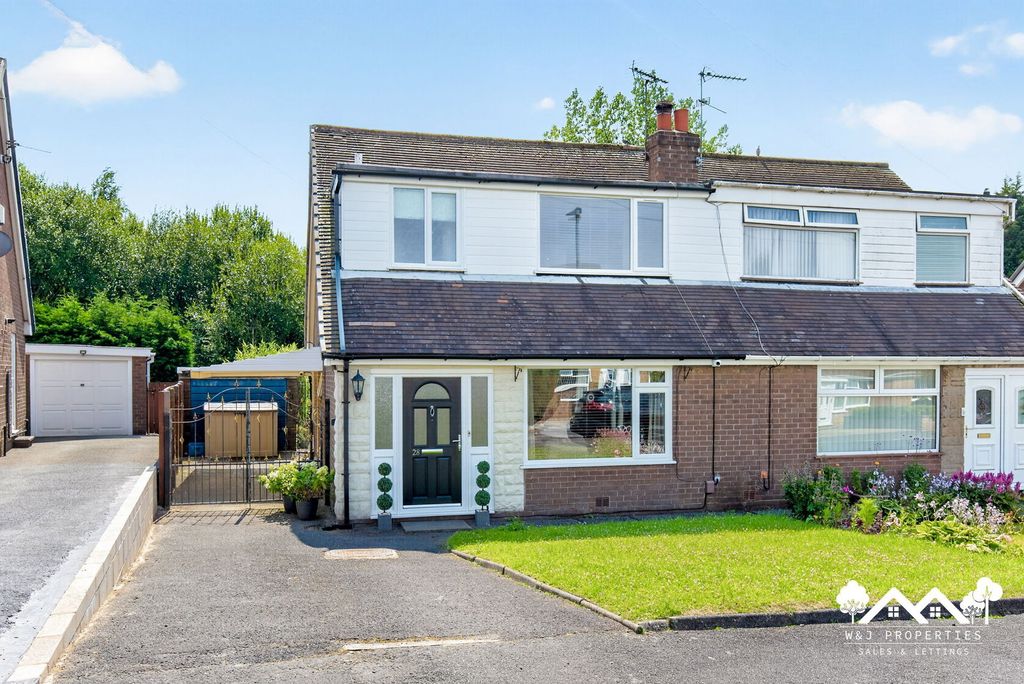 Property photo 1 of 29