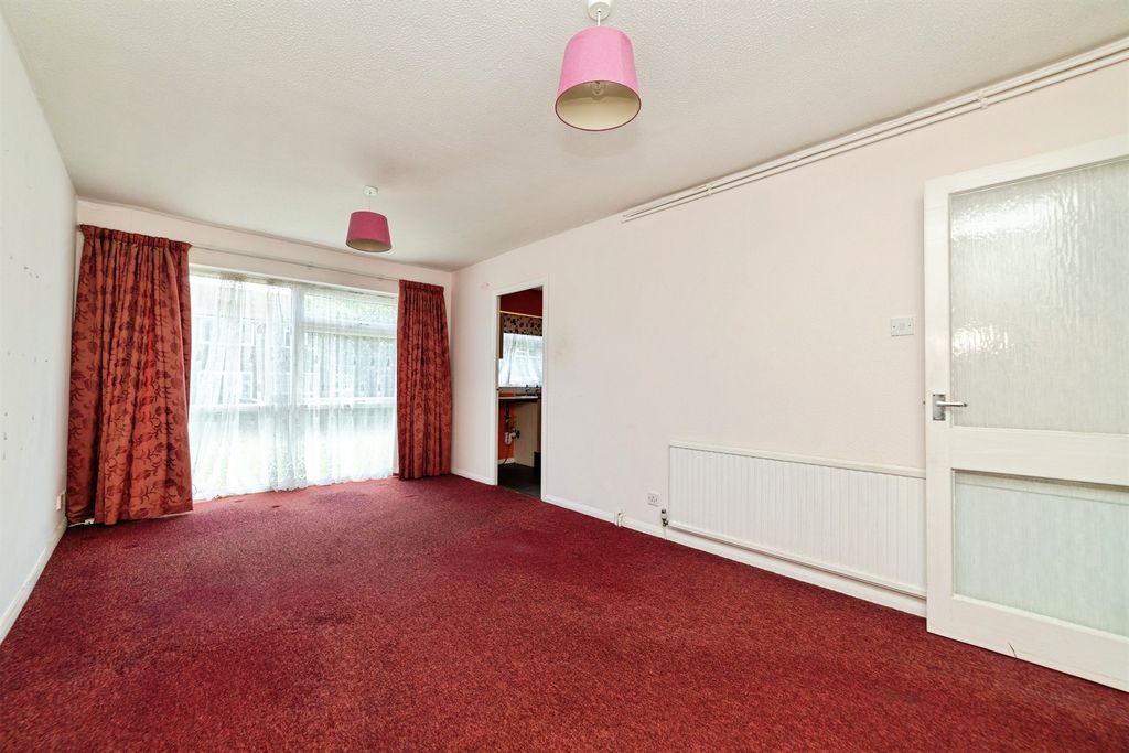Property photo 3 of 14