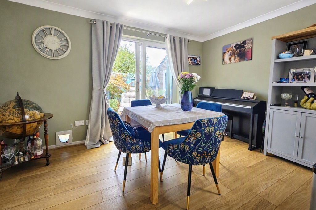 Property photo 3 of 13 Dining Room