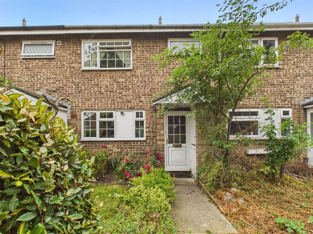 Property photo 1 of 14 Cam04907G0-Pr0286-Still027.Jpg