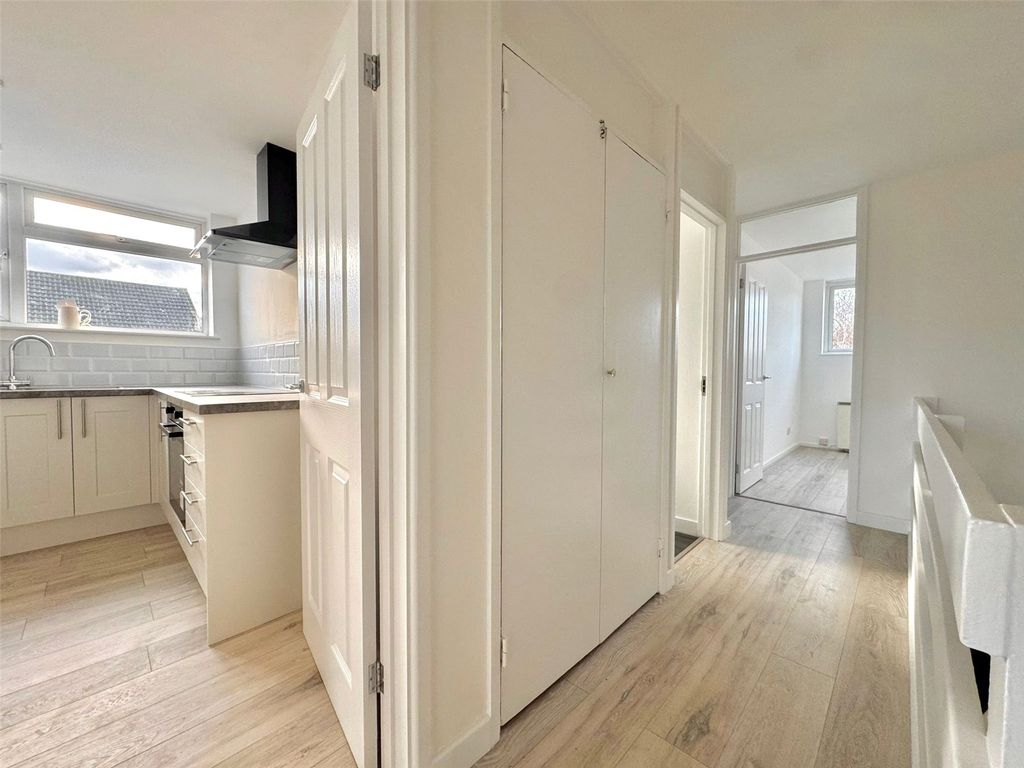 Property photo 3 of 9 Picture No. 13