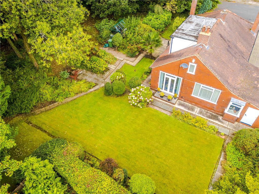 Property photo 3 of 43 Picture No. 44